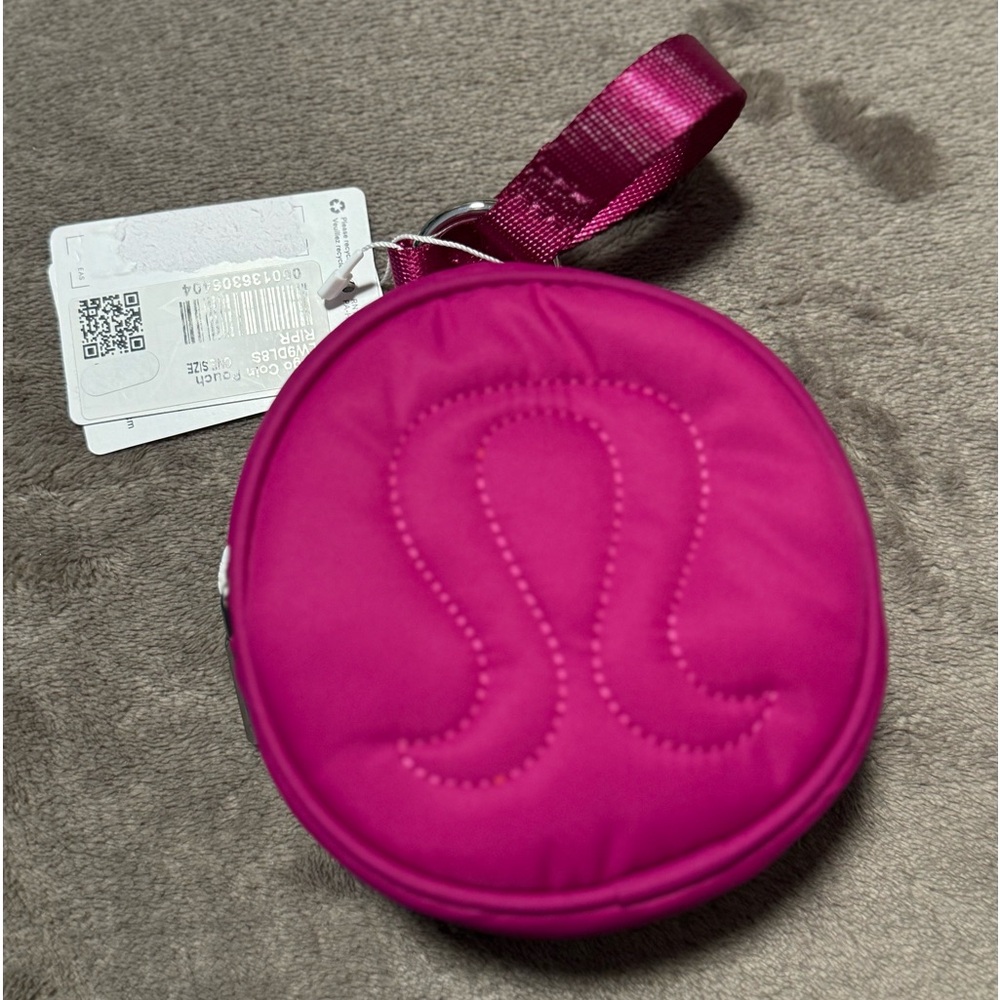 NEW Lululemon Logo Pouch Ripened Raspberry - Picture 8 of 8